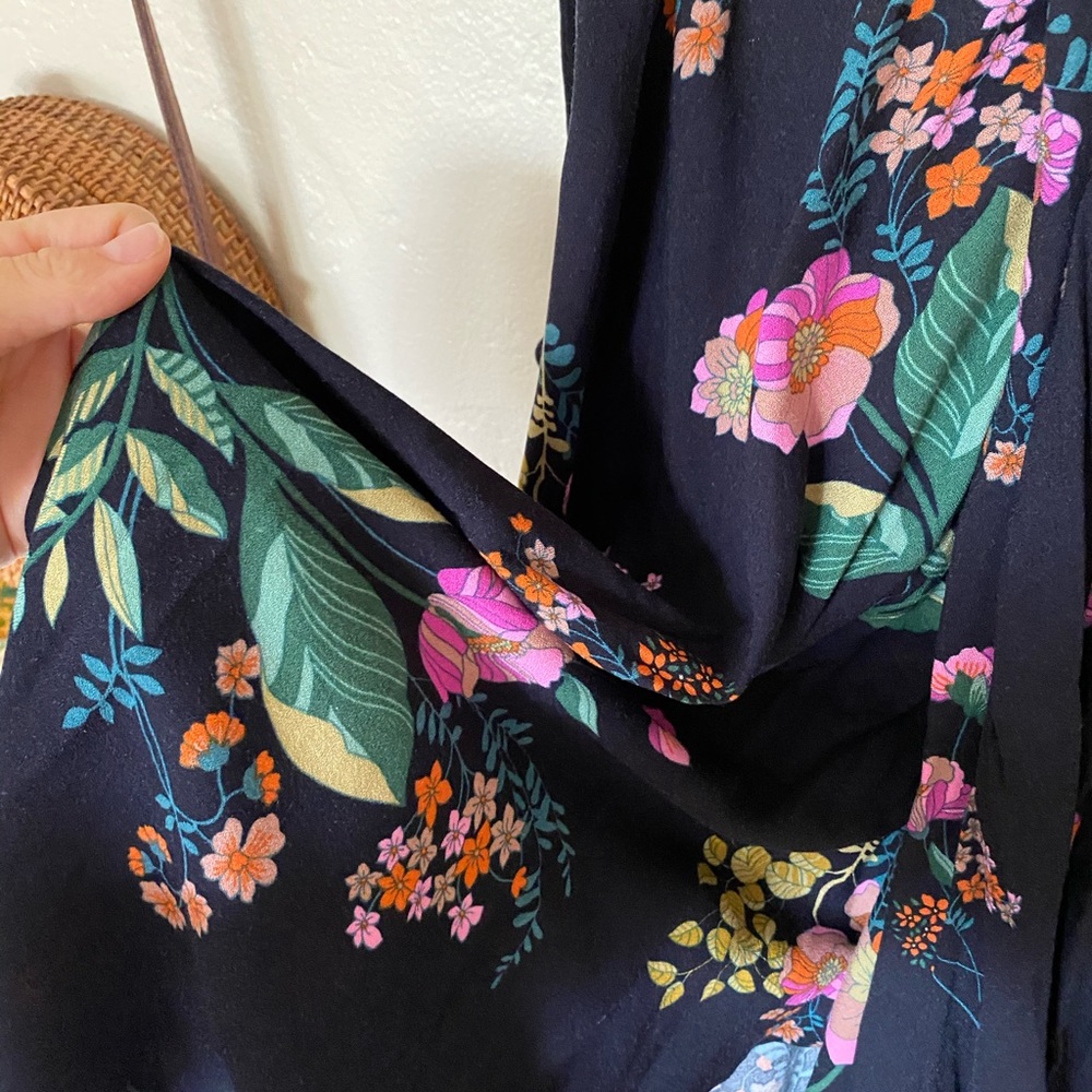 Lovestitch wrap skirt size small black floral